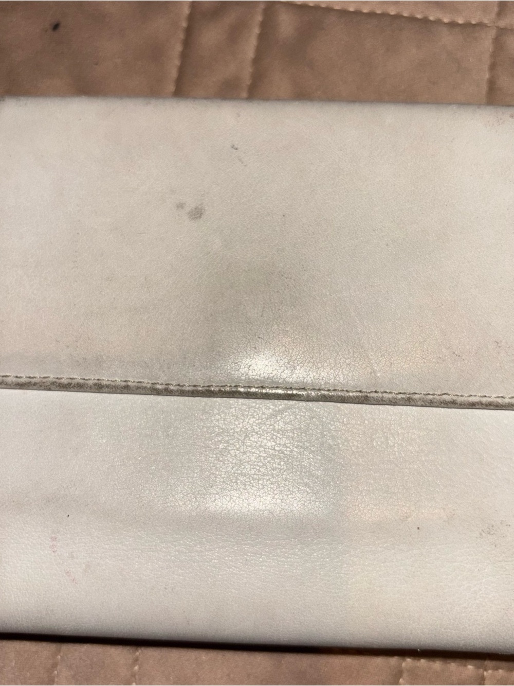 LOEWE White Leather Anagram Trifold Small Wallet - Picture 4 of 9